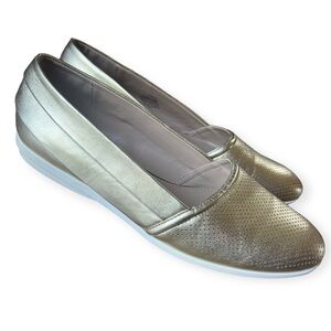 H by Halston Women’s Gold Perforated Leather Slip On Loafers, Size 8M